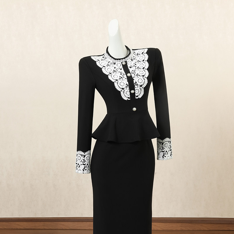 黑色复古拼接假两件连衣裙女秋季长裙法式小众设计感高端礼服裙子