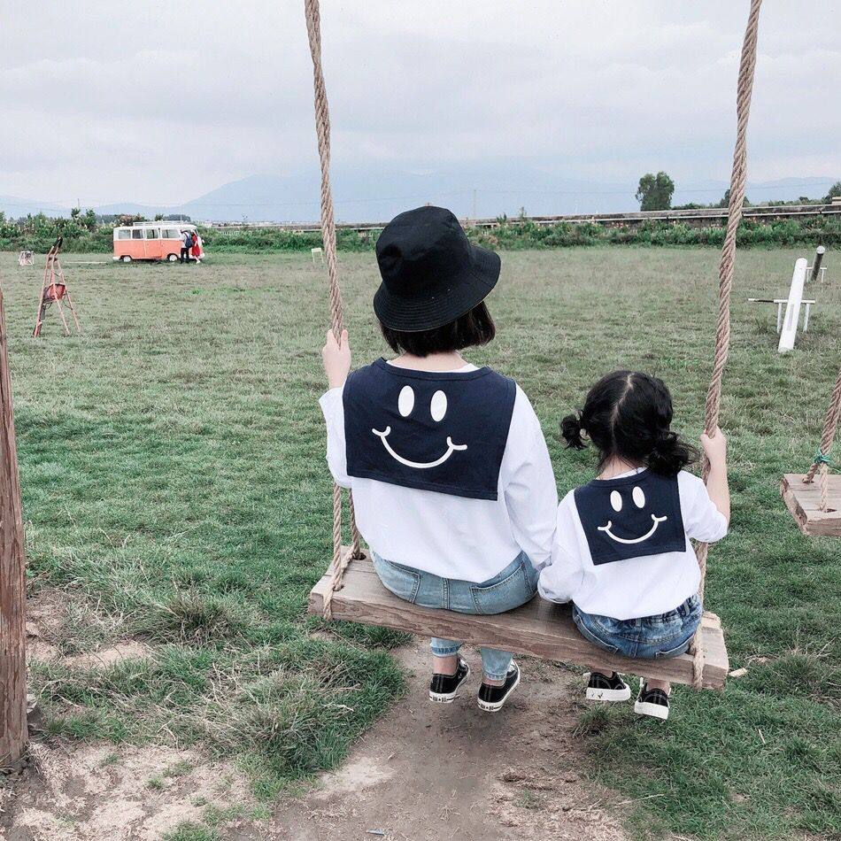 親子裝2019秋新品韓版純棉海軍風T恤男女童長袖網紅披肩母女上衣在類目 童裝/嬰兒裝/親子裝, T恤中 - 來自Buy2taobao.com提供專業的淘寶代購服務