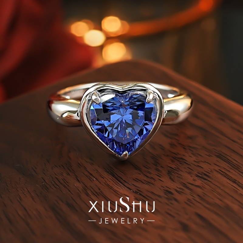 经典皇家蓝爱心925银戒指镶嵌