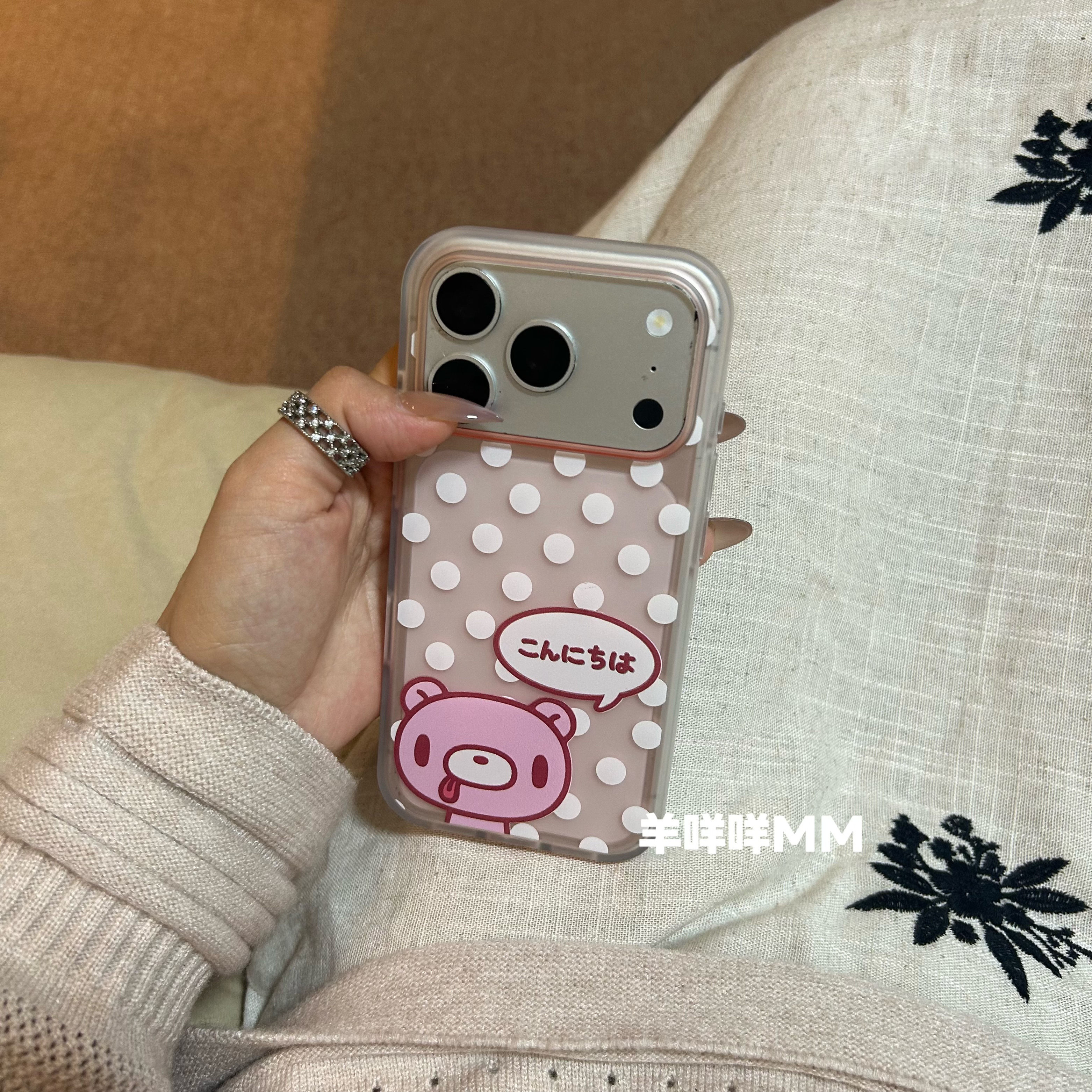 羊咩咩MM日韩ins波点吐舌小熊苹果17ProMax肤感半透可爱手机壳适用iPhone15情侣款16软妹风17Pro软保护套