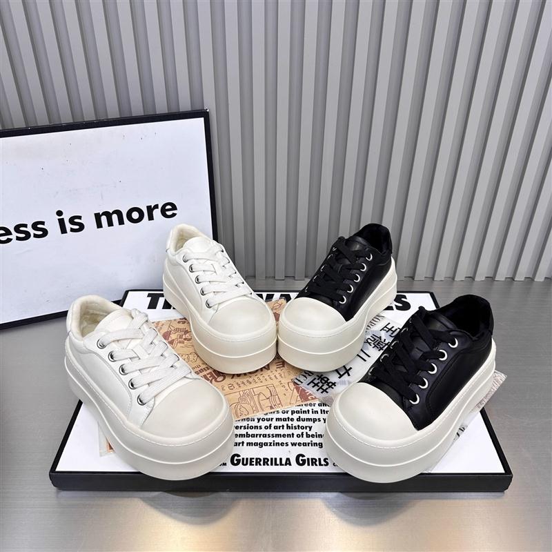 丑萌松糕厚底小白鞋女2025年新款小个子增高舒适轻便休闲运动板鞋