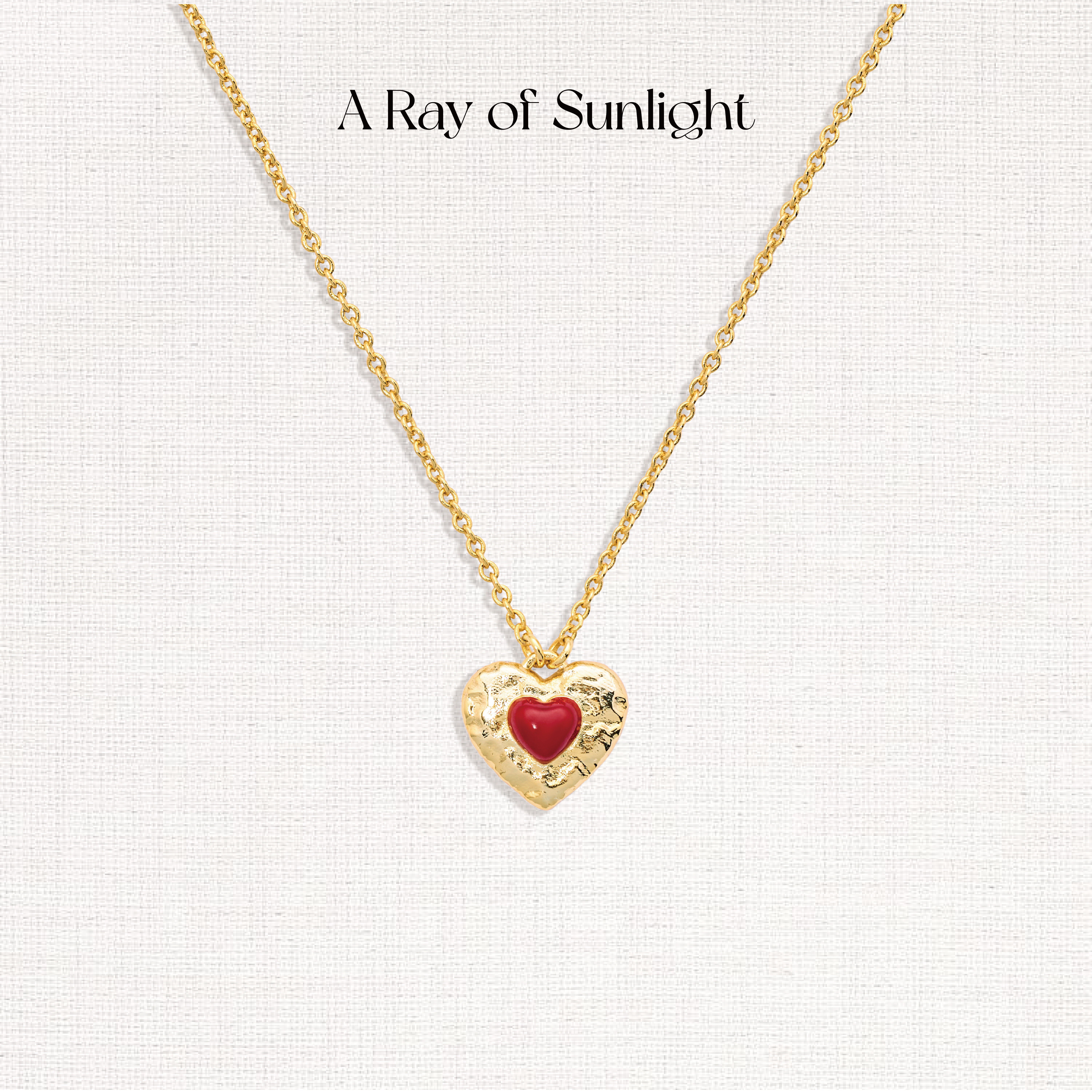 A Ray of Sunlight 「Love」节日系列珐琅爱心项链情人节520送礼 - 实物图