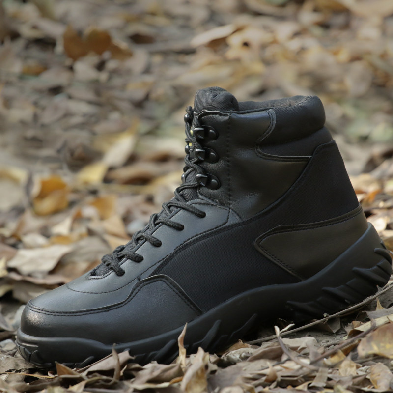 Boots militaires pour homme - porter - Ref 1402146 Image 1