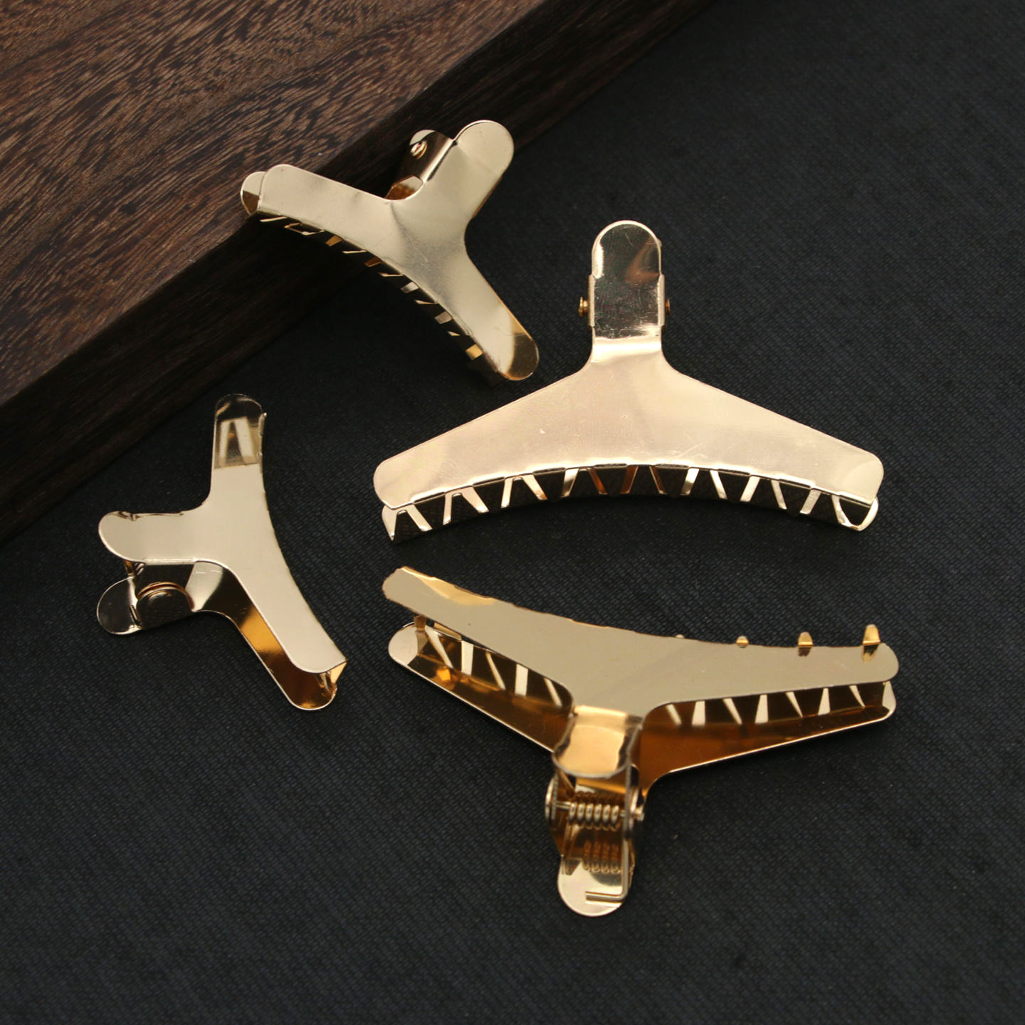 8CM5.6CM鲨鱼夹中小号夹子头饰发夹后脑勺金属空DIY手工抓夹配件