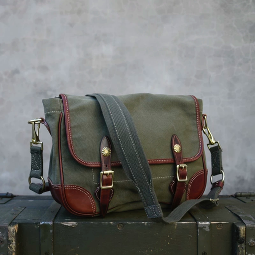 新款英伦复古风剑桥包水洗做旧厚帆布拼接植鞣皮邮差包品质斜挎包