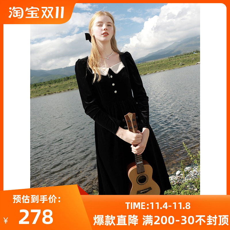 三彩女装2023秋季新款丝绒连衣裙撞色方领长袖大摆长裙小个子属于什么档次？