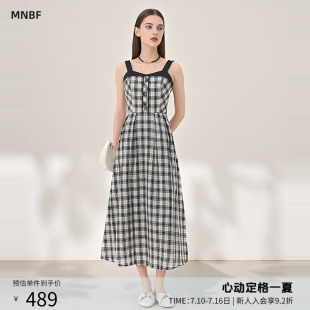 曼诺比菲商场同款春季复古拼接修身格子吊带连衣裙MGAL113054