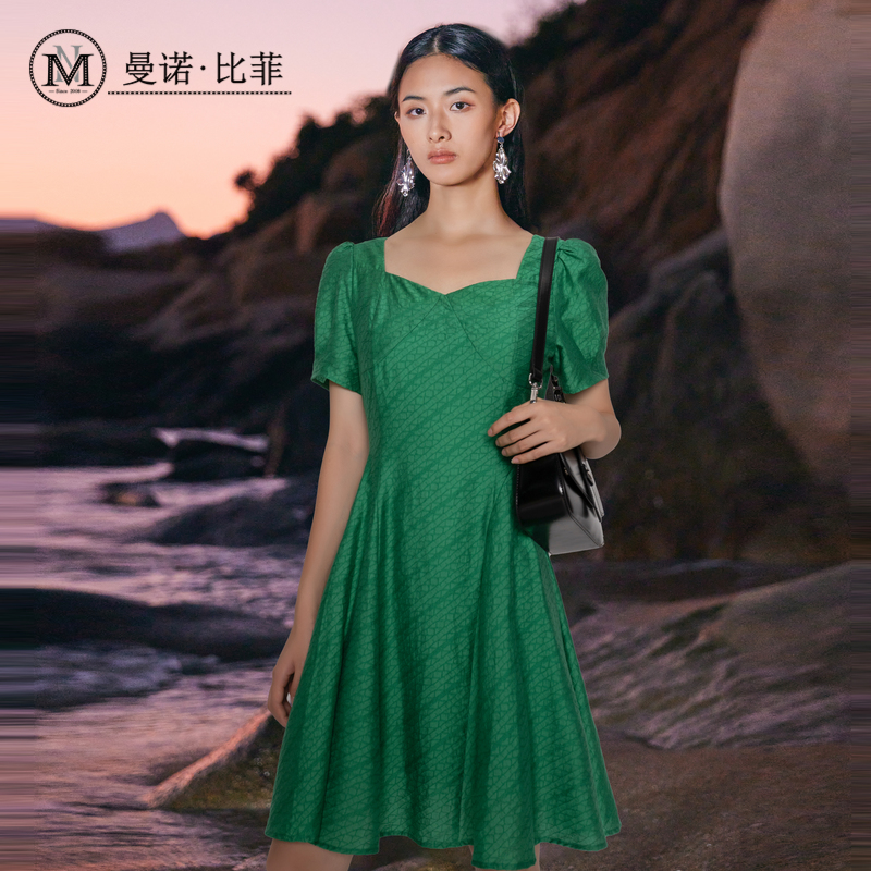 【商城同款】曼诺比菲夏季法式气质淑女a字大摆短袖连衣裙中裙女