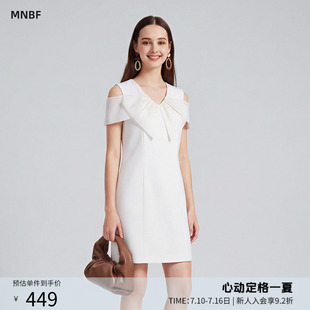 曼诺比菲商场同款夏季高级感v领收腰露肩连衣裙女MGBL121010