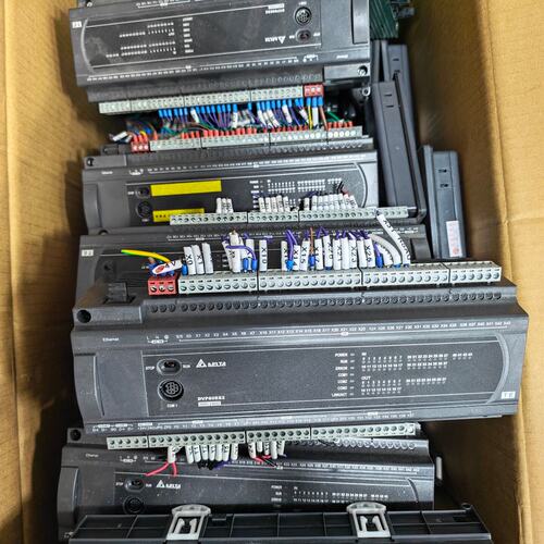 议价台达PLC DVP60E00TE，成色还可以，功能好，