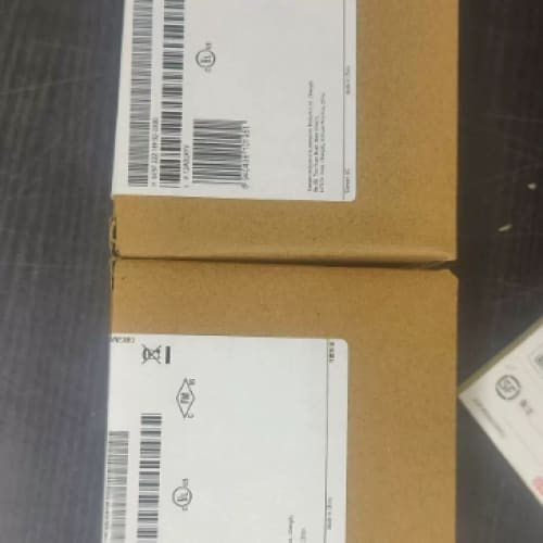 议价全新正品6ES72221BH320XB0PLC模块