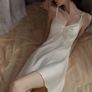 2026新款性感睡衣女夏款带胸垫冰丝睡袍纯欲风吊带睡裙高级感套装