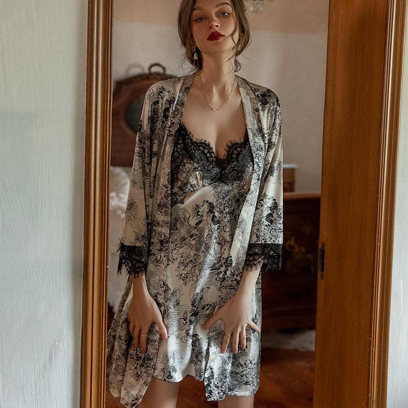 吊带睡衣女性感夏季薄款冰丝带胸垫中国风两件套装睡裙2025年新款