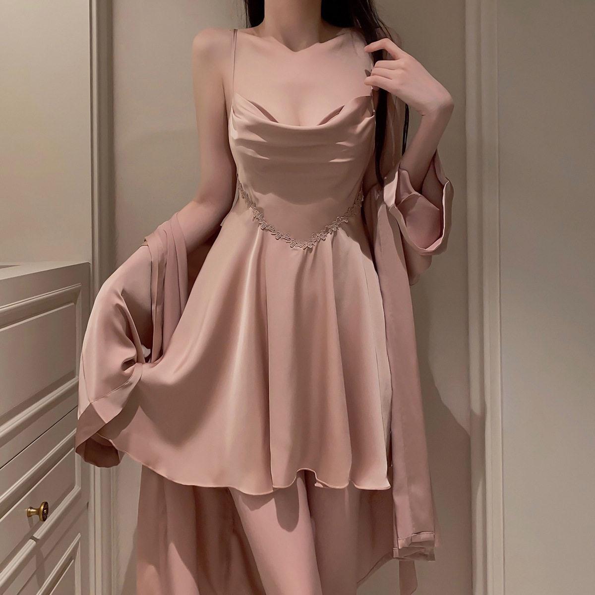 春秋夏季性感睡衣女冰丝吊带胸垫裙睡袍睡裙两件套纯欲甜美仿真丝