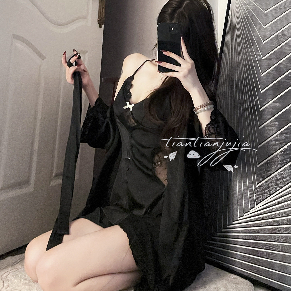 性感睡衣女黑色蕾丝冰丝睡裙小胸吊带睡袍纯欲高级感夏季2024新款