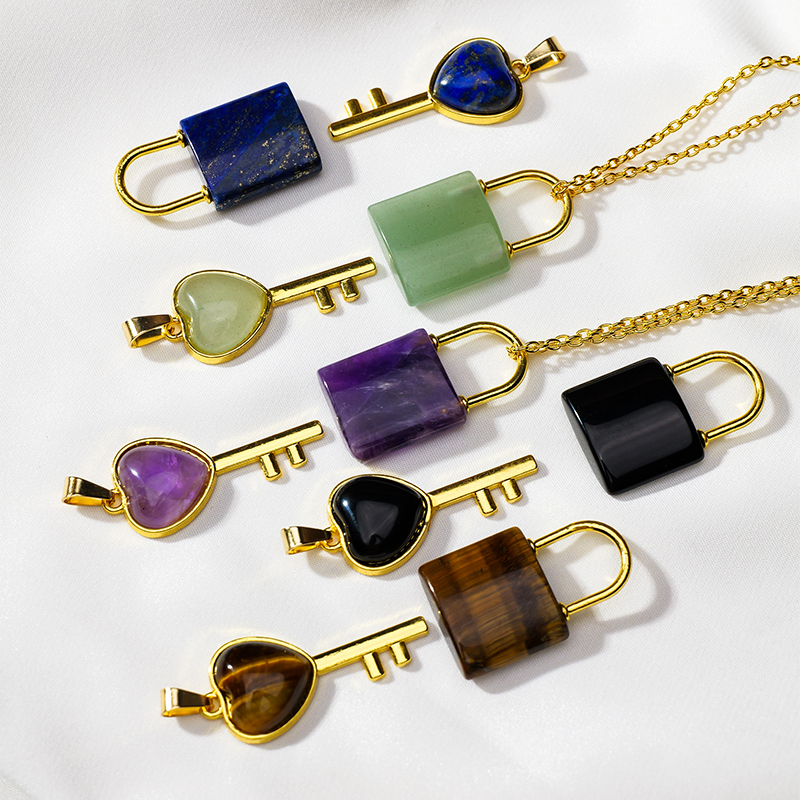 男女水晶锁+钥匙吊坠项链