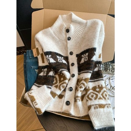 韩系复古费尔岛拼色提花开衫女秋冬季新款宽松软糯半高领毛衣外套