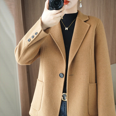 100纯羊毛修身大衣女西装短款