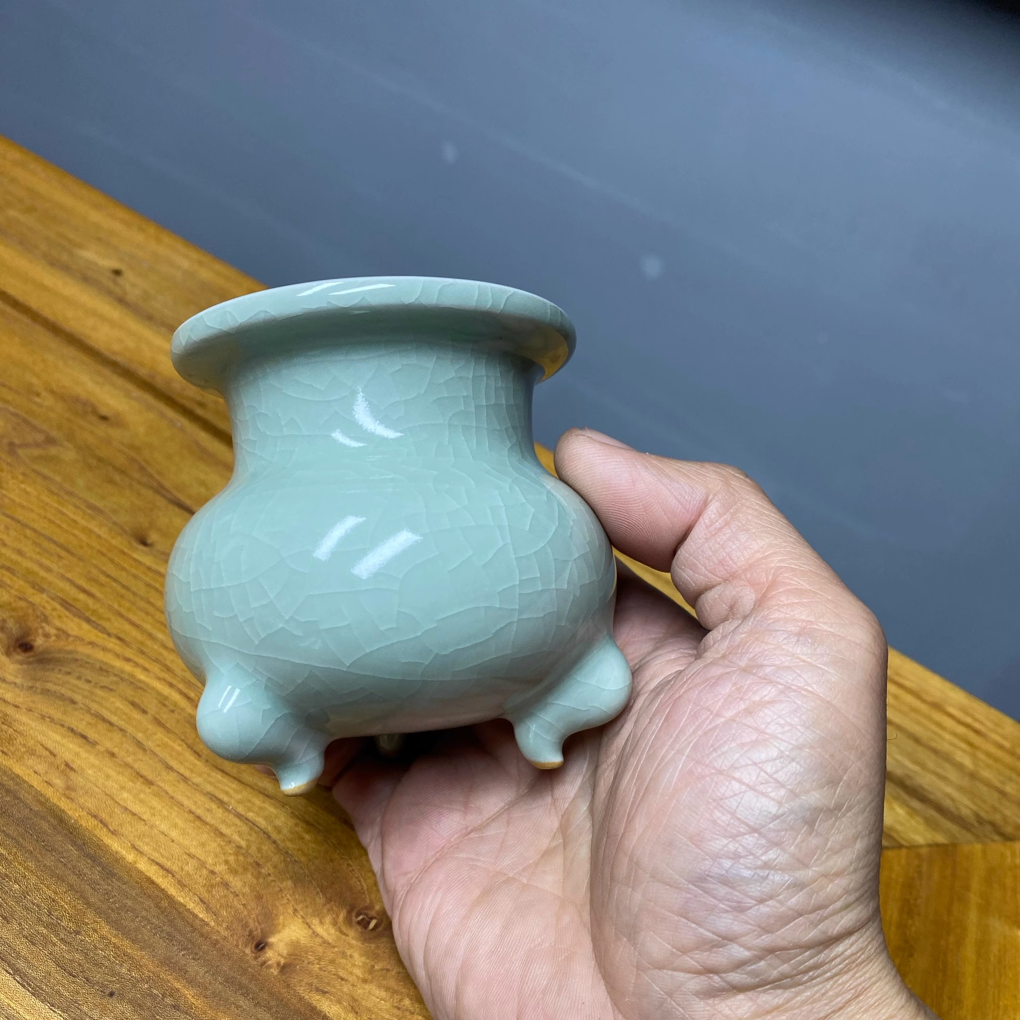 原产地汝瓷窑三足鬲式炉琴炉香器