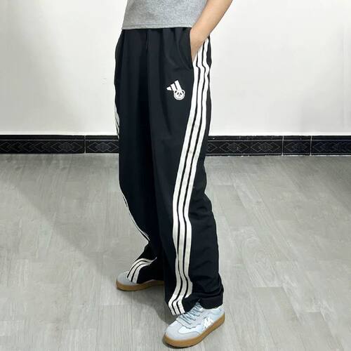 Adidas阿迪达斯女裤新款速干凉爽熊猫印花运动裤休闲香蕉裤KC1492