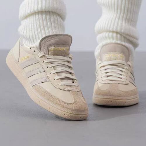 adidas/阿迪达斯三叶草复古运动鞋板鞋休闲鞋IE3699