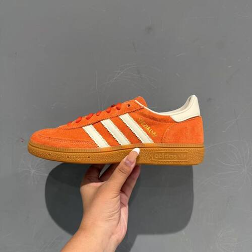 Adidas/阿迪达斯新款三叶草男女经典T头低帮运动板鞋 IG6191