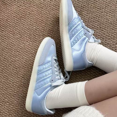 Adidas阿迪达斯经典三叶草休闲鞋日常百搭低帮T头德训鞋HQ5160