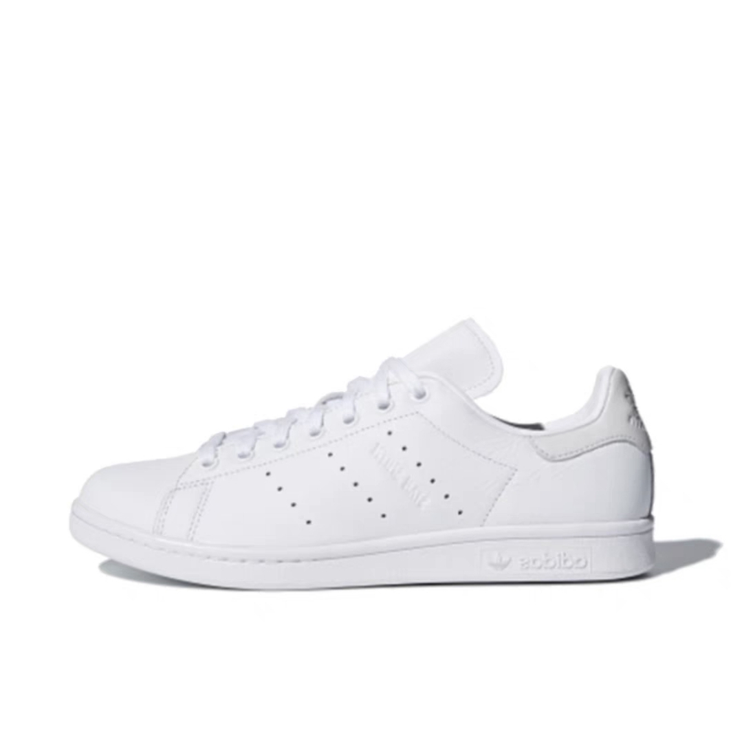adidas男女同款经典时尚休闲运动板鞋CQ2469(非原盒)