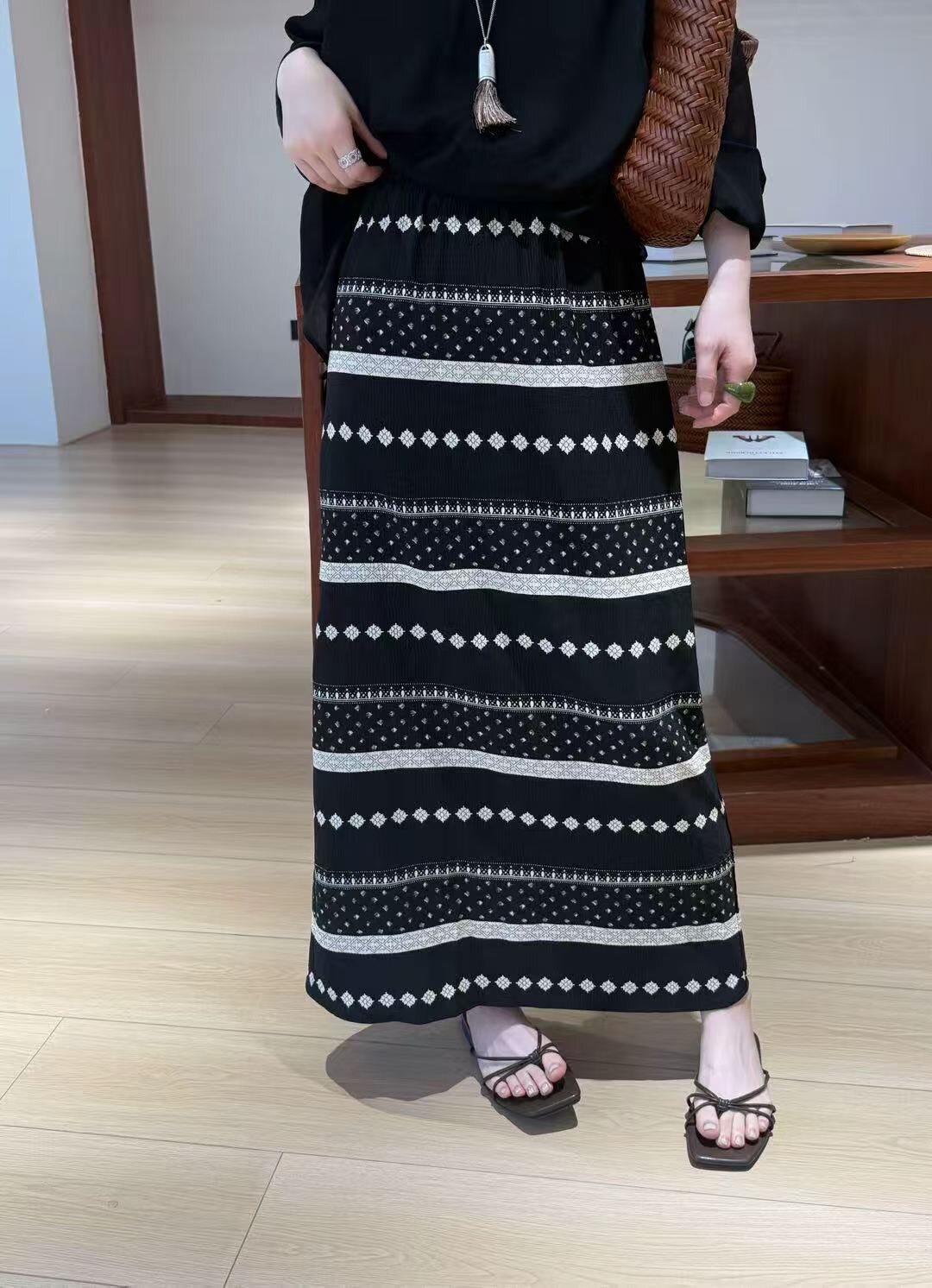 欧洲站2026夏季新款女装欧货拼色条纹后开叉包臀裙中长裙半身裙子