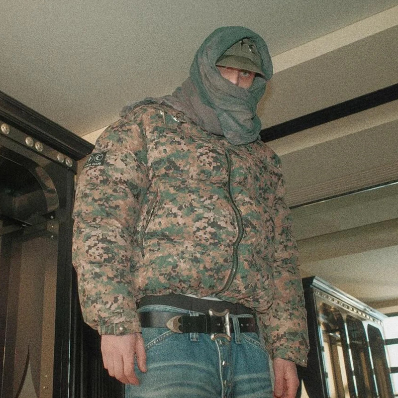 THUGCLUB星月饰品迷彩棉衣外套