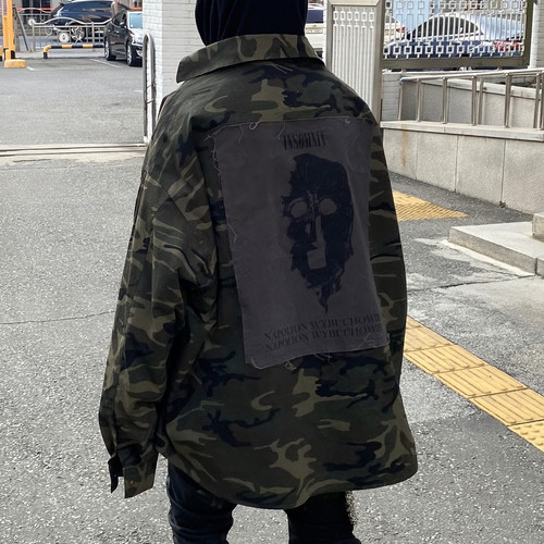 Undermycar洗水做旧迷彩衬衣外套