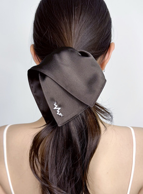 ins小众韩系设计师款简约高级醋酸缎面百搭方巾发圈发饰头饰头花