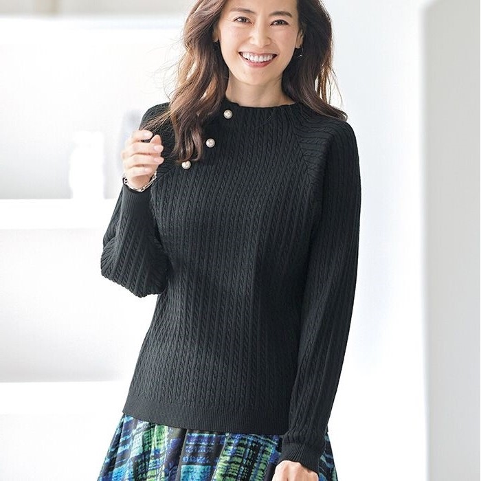 日本代购女装23秋淑女气质款珍珠纽扣装饰弹力针织衫有大码M-5L