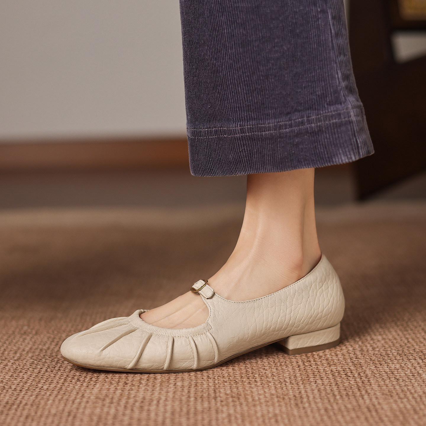 复古风真皮浅口单鞋一字扣带玛丽珍女鞋褶皱优雅柔软低跟平底鞋女,女鞋,玛丽珍鞋,淘宝优惠券,粉丝福利购,淘宝优惠卷