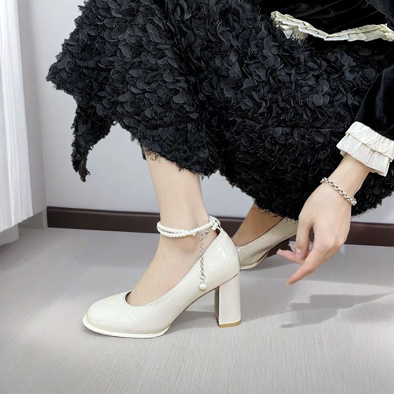 法式玛丽珍鞋单鞋白色辣妹