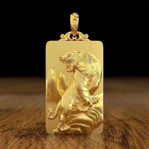高级感金色虎牌吊坠男女款