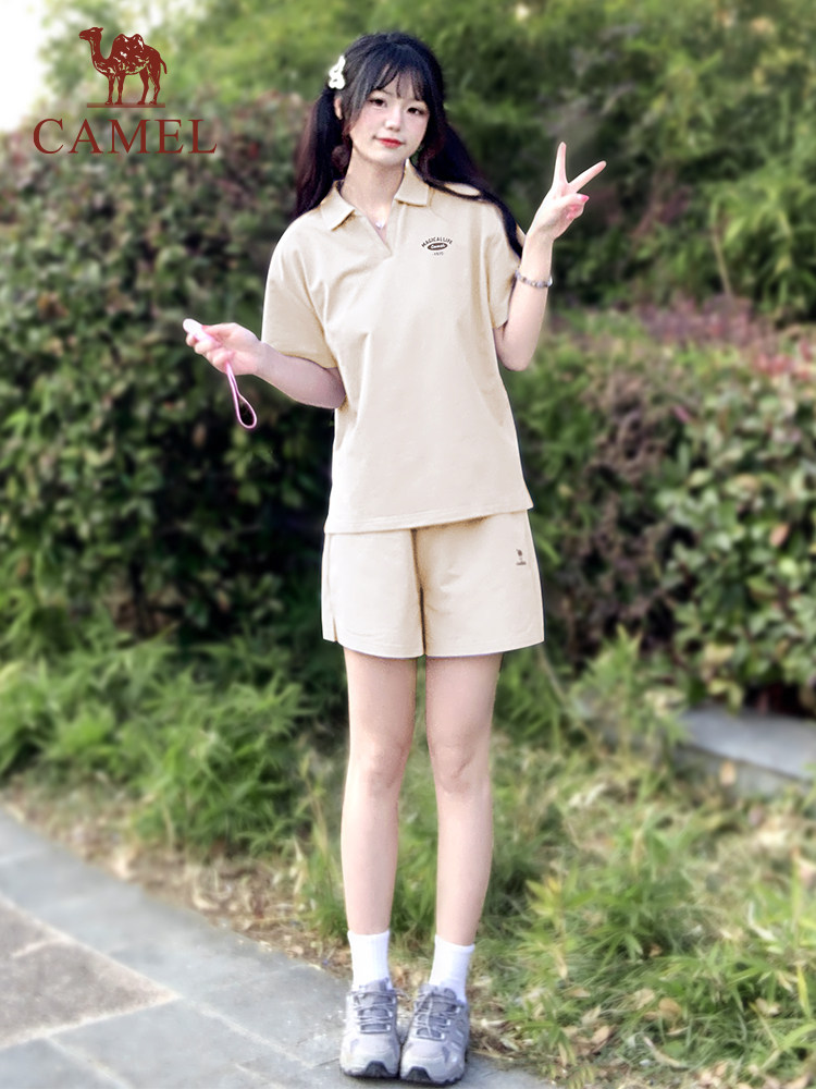 낙타 스포츠 정장 여성 폴로 반팔 2024 여름 짧은 탑 미국 옷깃 티셔츠 반바지 투피스 세트
