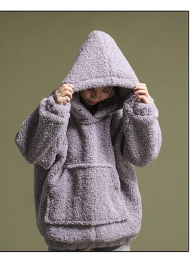 ZJ小众女装自制2024新品羊羔毛加厚加绒套头卫衣宽松毛茸茸外套冬