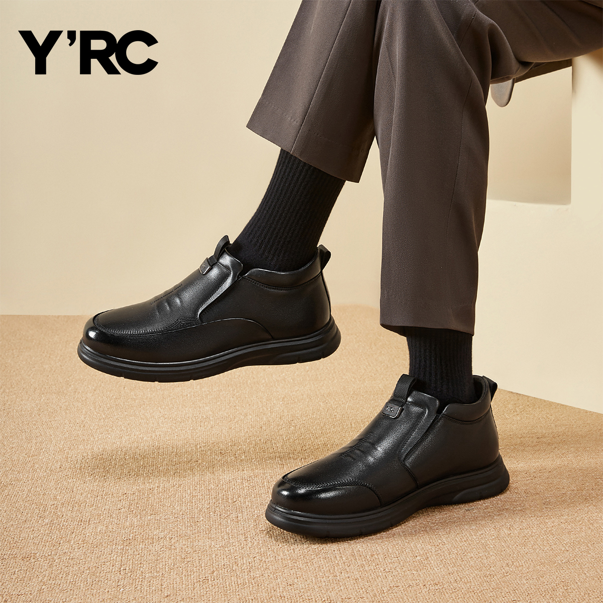 YRC休闲皮鞋男2025春季新款真皮透气一脚蹬商务中老年人爸爸鞋