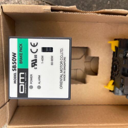 议价东方电机SB50W调速器带底座P2CF-11-600适用可维修