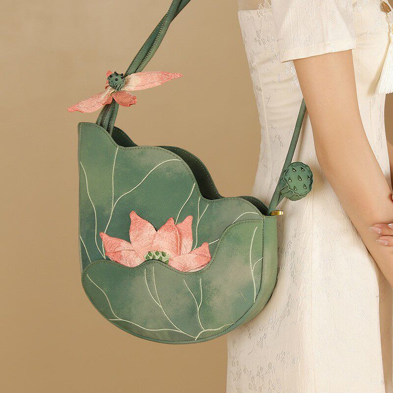 原创汉服包文艺荷叶包