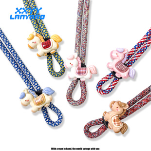 希洋莱雅旋转木马公仔手机挂绳手腕短款自锁扣防丢神器手链挂饰