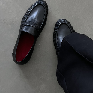 红色内里吸血鬼乐福鞋男休闲单鞋软皮花纹小皮鞋褶皱懒人一脚蹬鞋