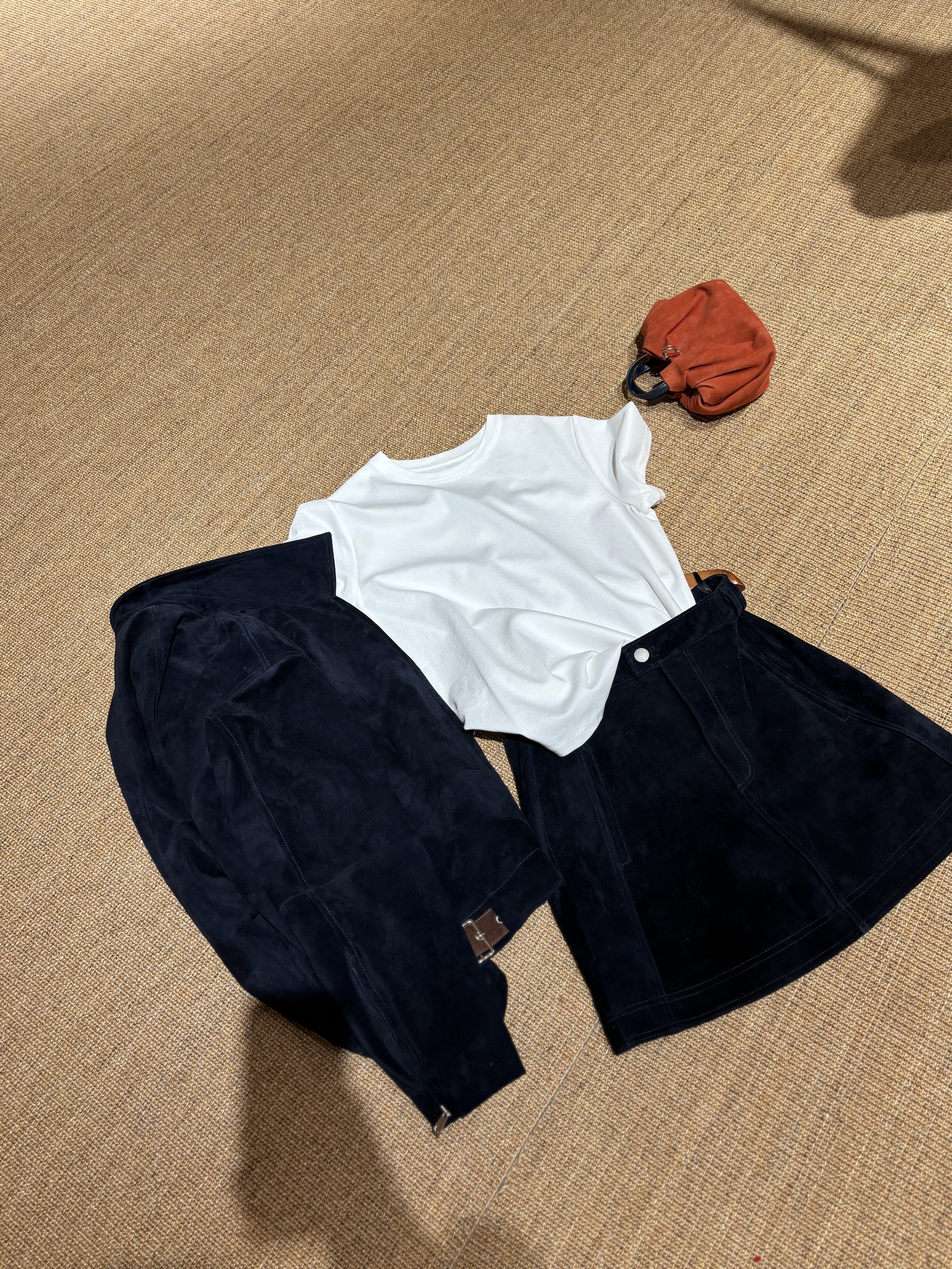 YEVACHAO“时髦精的套装”进口羊反绒面夹克套装 短外套+半裙,女装/女士精品,时尚套装,淘宝优惠券,粉丝福利购,淘宝优惠卷