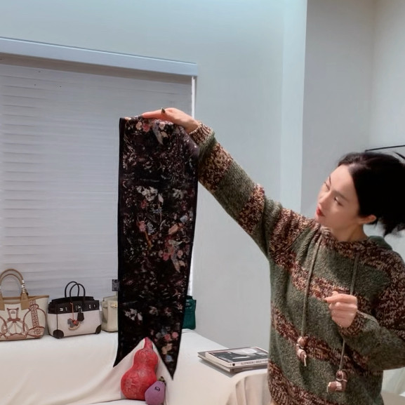 真丝山羊绒喜上眉梢丝巾,女装/女士精品,上衣,淘宝优惠券,粉丝福利购,淘宝优惠卷