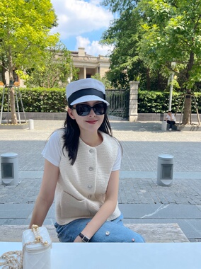 YEVA CHAO&ldquo;不换&rdquo; 奶白色小香风马甲