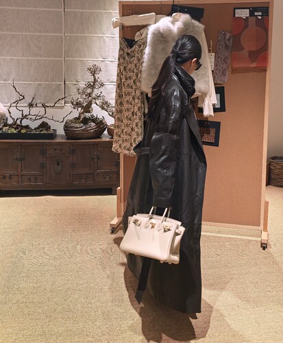 YEVA CHAO 超柔软皮衣长款