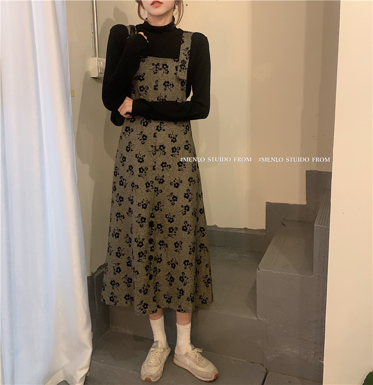 Real shot real price ~ loose and versatile flocking hem split back skirt dress