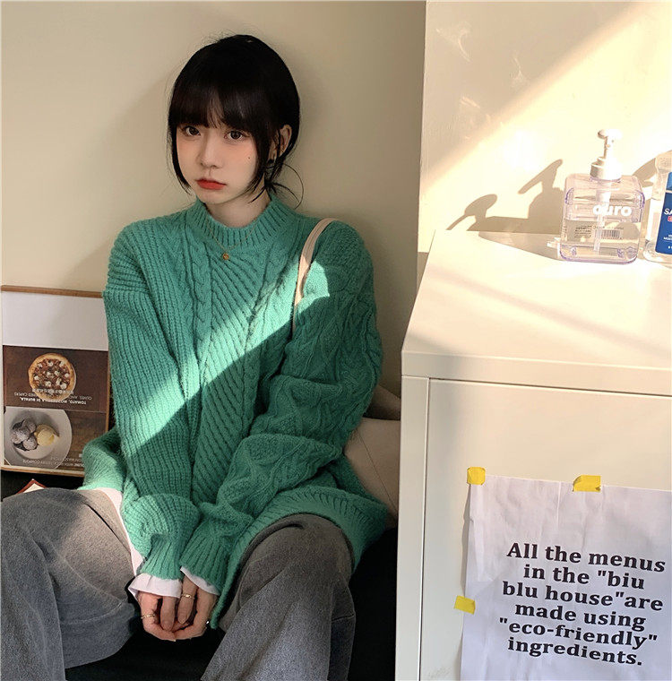 Real price ~ loose and versatile ramie hem split knitted sweater