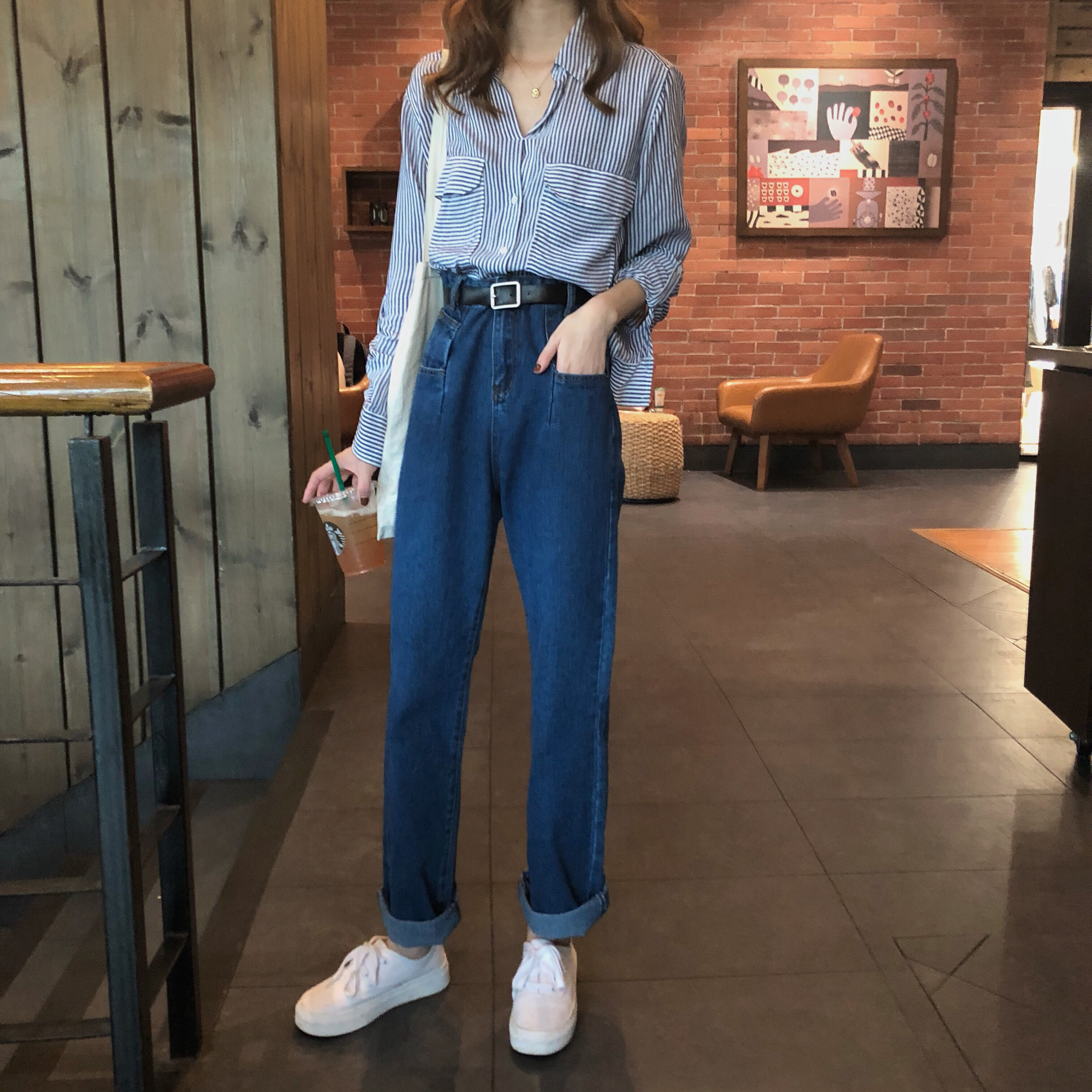 Real price! Loose and Slim Straight Trousers Female Hong Kong Style Retro Student Jeans